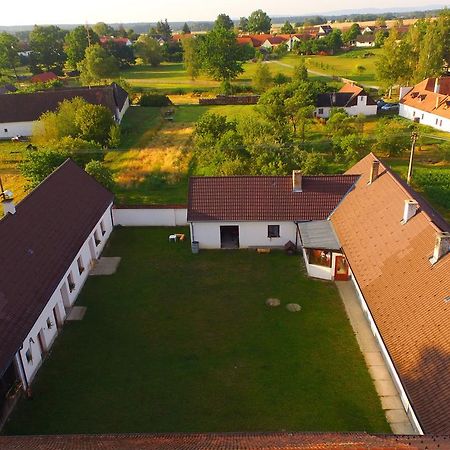 Safar Residence Hrachoviste Zewnętrze zdjęcie