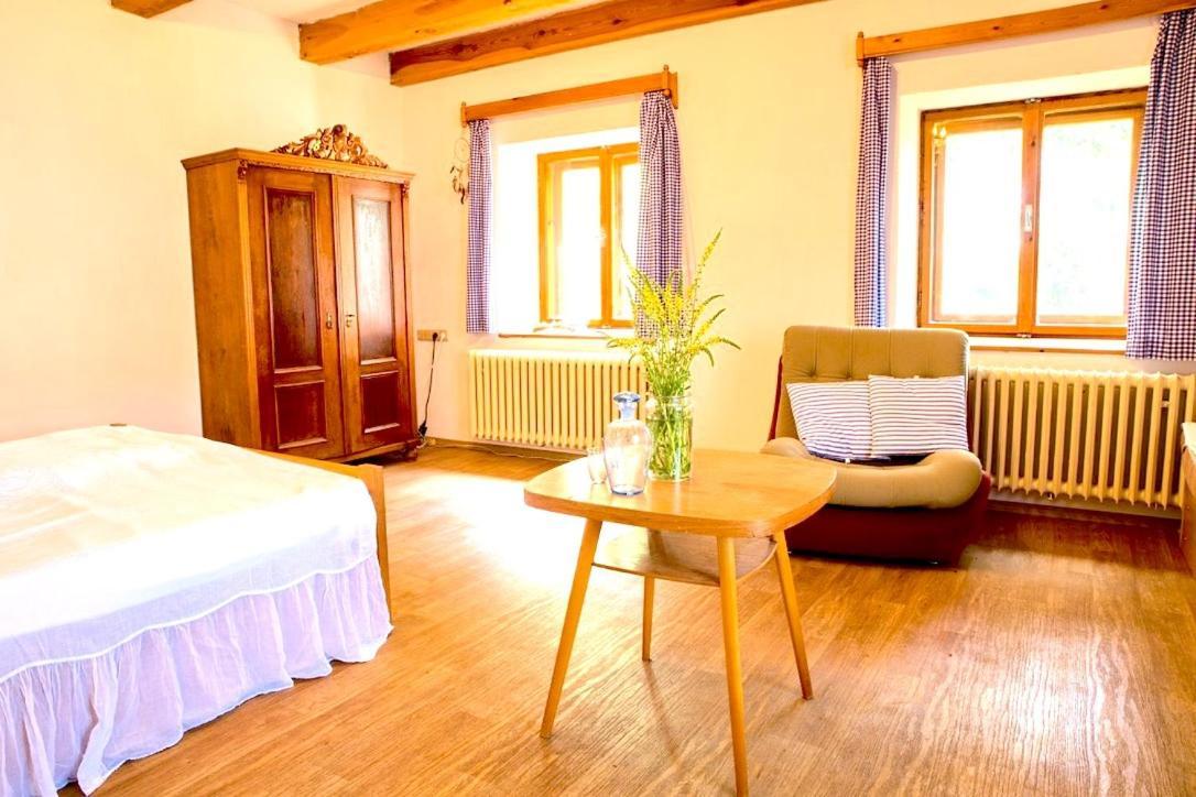 Safar Residence Hrachoviste Zewnętrze zdjęcie